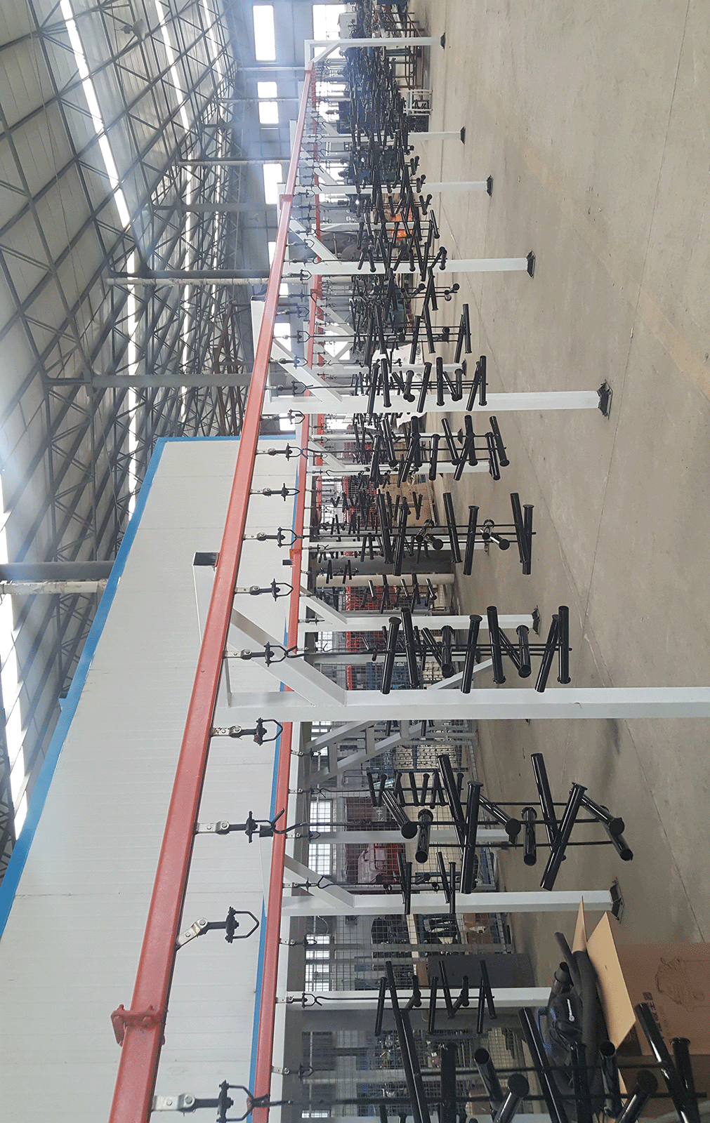 電動(dòng)三輪車涂裝流水線(圖3) 電動(dòng)三輪車涂裝流水線(圖3)